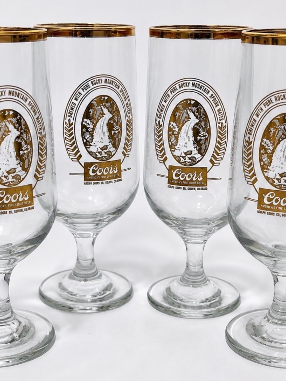 *Vintage 1970s Coors Beer Stemmed Pilsner Glasses - Gold Rim
Set of 4 - Unused